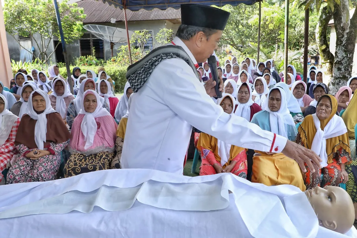 Usbat Ganjar Sumut Gelar Pelatihan Mengafani Jenazah untuk Masyarakat Tapteng