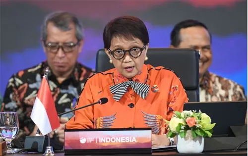 ASEAN - China Sepakat Percepat Perundingan Coc Laut China Selatan