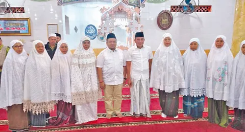 Gubsu Apresiasi Camat Batang Toru Hentikan WC Berjalan
