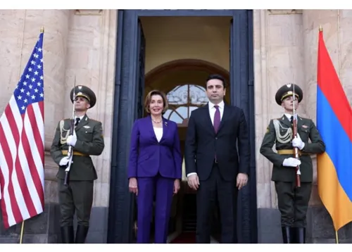 Pelosi Kecam Serangan Ilegal Azerbaijan