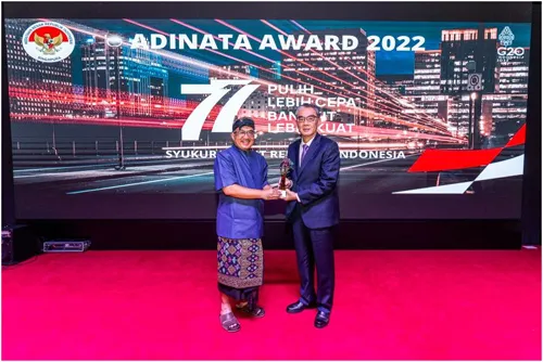 HUT Ke-77 RI, KBRI Singapura Anugerahkan SIF Adinata Award