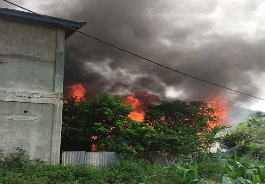 1 Unit Rumah Semi Permanen Hangus Terbakar Di Sihitang