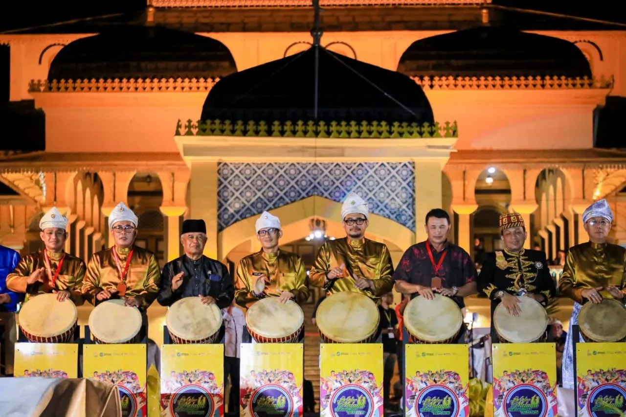 Bobby Lestarikan Seni Budaya Melayu Dan Kembangkan UMKM