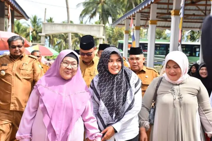 120 Jamaah Umroh Diminta Saling Menjaga Di Tanah Suci