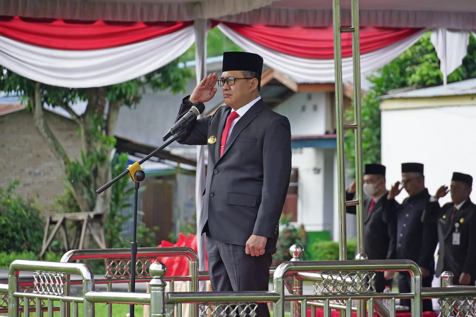 Bupati Zahir Irup Peringati Hari Pahlawan Ke-77