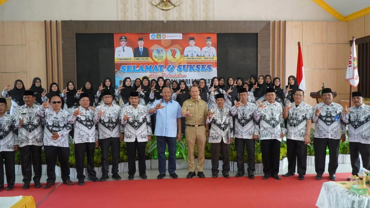 Pengurus Perempuan PGRI Langkat Dilantik