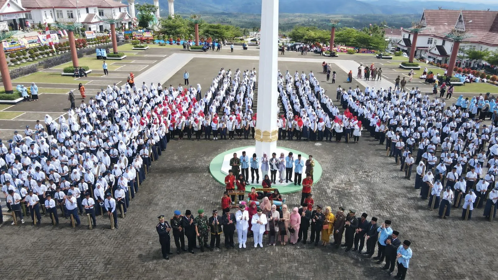 Pemkab Tapsel Gelar Upacara Peringatan Hari Jadi ke-72