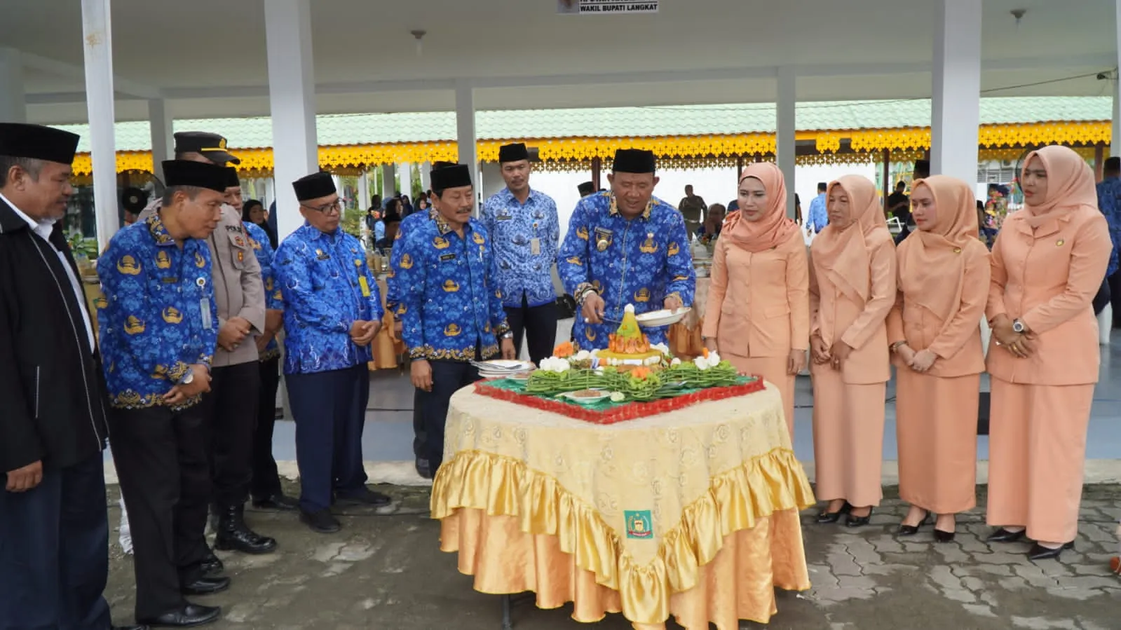 Plt Bupati Yakin ASN Langkat Ikhlas Melayani Masyarakat