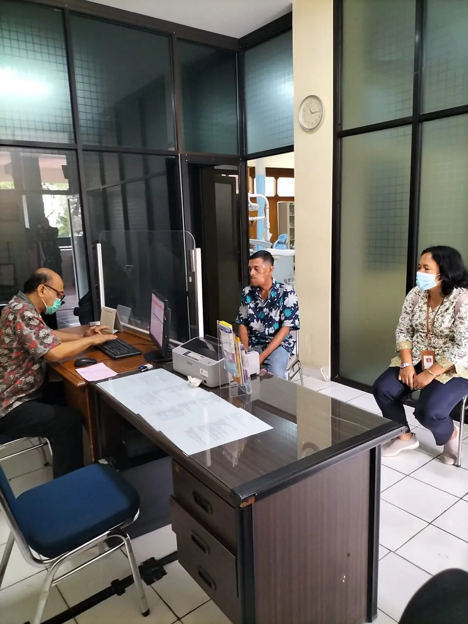Pria Miskin Penderita Tumor Dirujuk Ke RSUP Adam Malik
