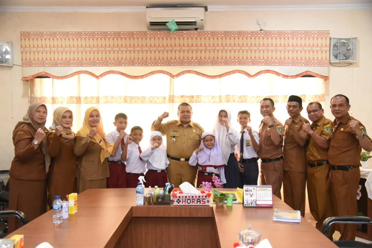 6 Siswa Tapsel Ikuti Kejuaraan FTBI di Jakarta