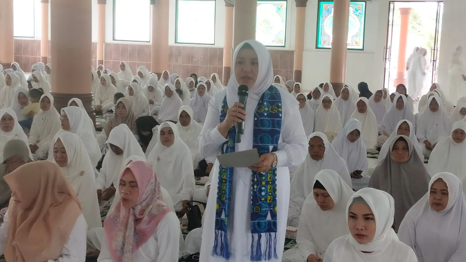 Ketua PKK Gayo Lues Buka Wirid Akbar Se-Kabupaten