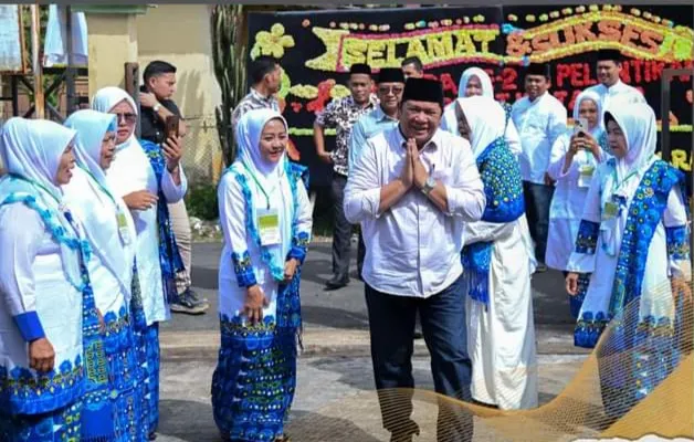 Walikota Sidempuan Buka Musda Ke-II PD BKMT