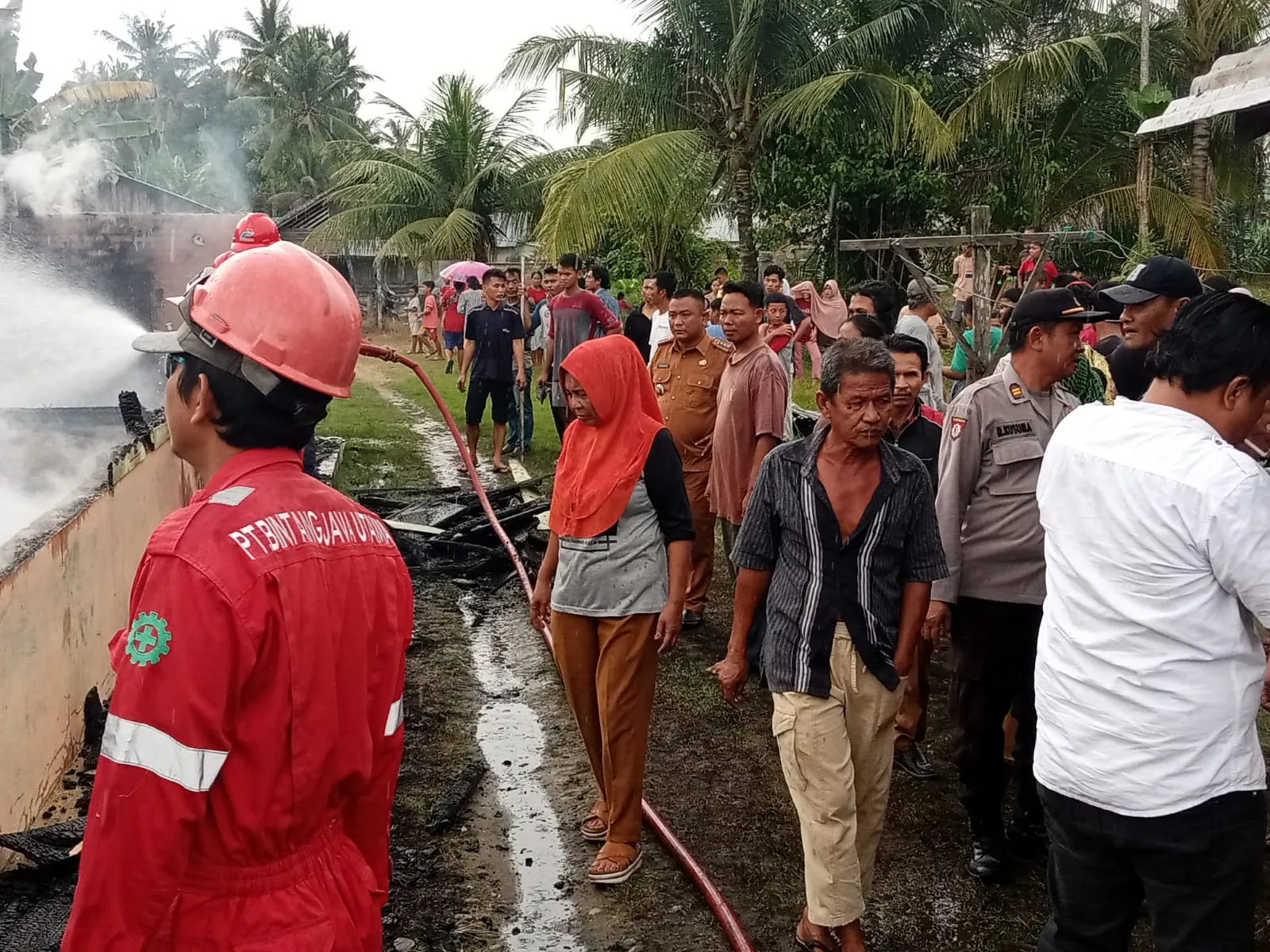 Satu Unit Rumah Terbakar Di Securai Utara