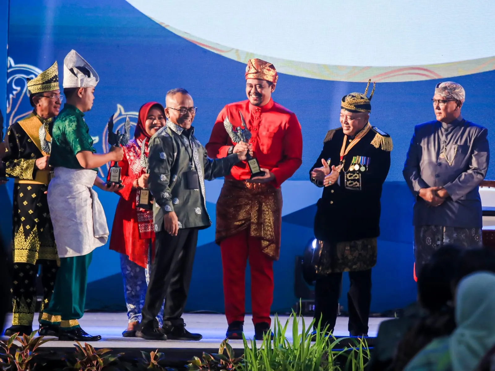 Bobby Raih Anugerah Kebudayaan PWI 2023