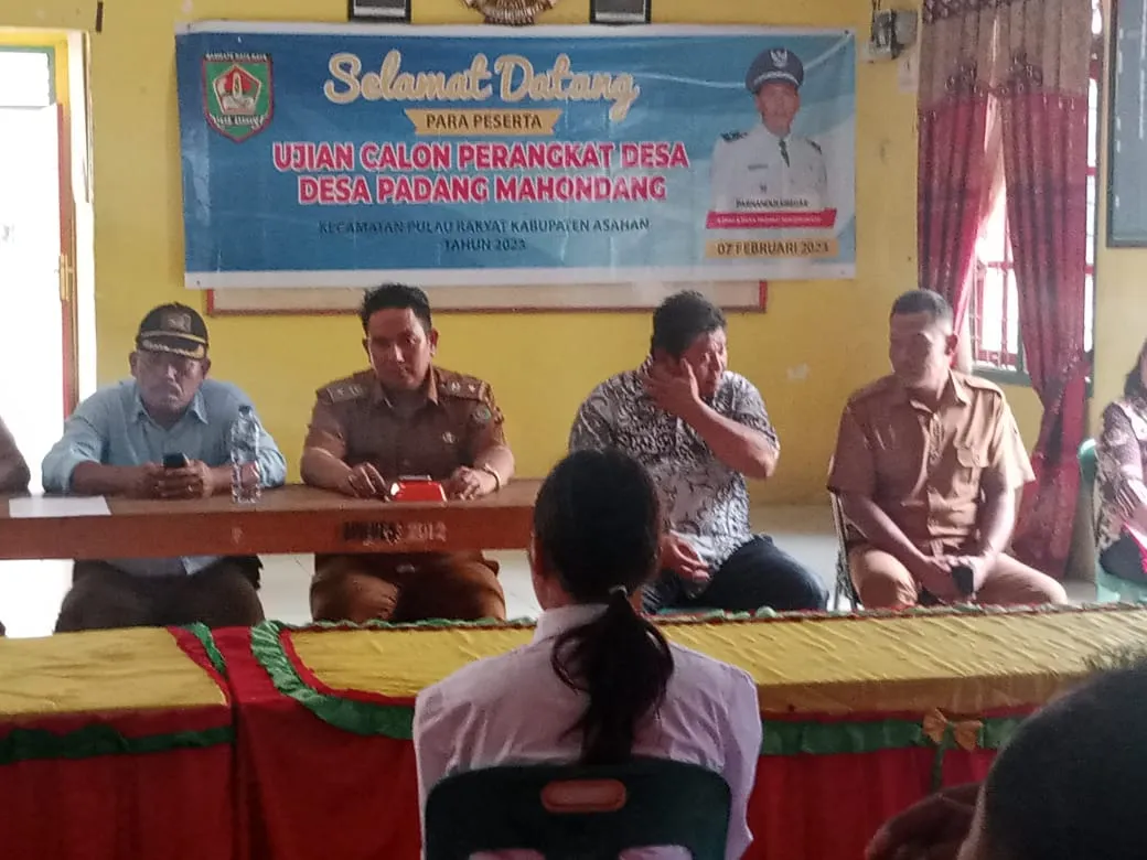 3 Jabatan Perangkat Desa dan 1 KPMD Padang Mahondang Diperebutkan