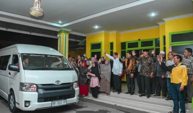 Lepas Kontingen FTBI Tingkat Nasional, Harumkan Nama Padang Sidempuan
