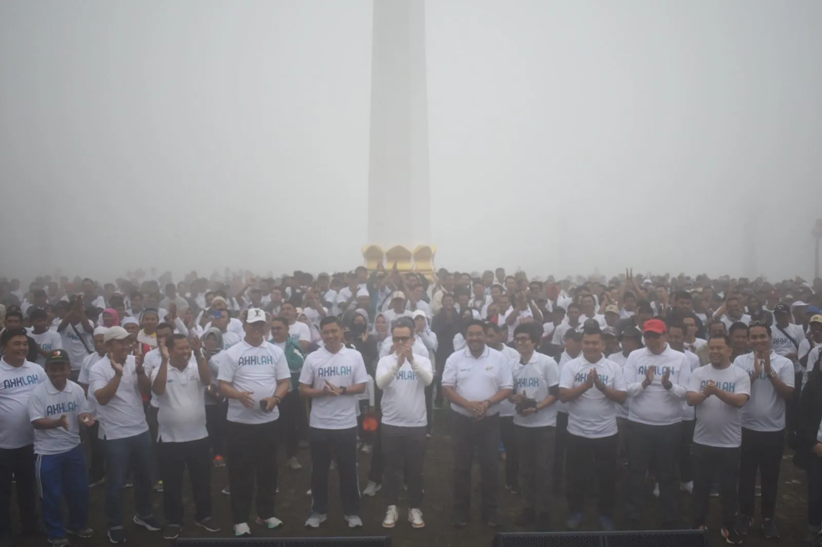 Kabut Tebal Selimuti Jalan Sehat Bersama BUMN di Tapsel