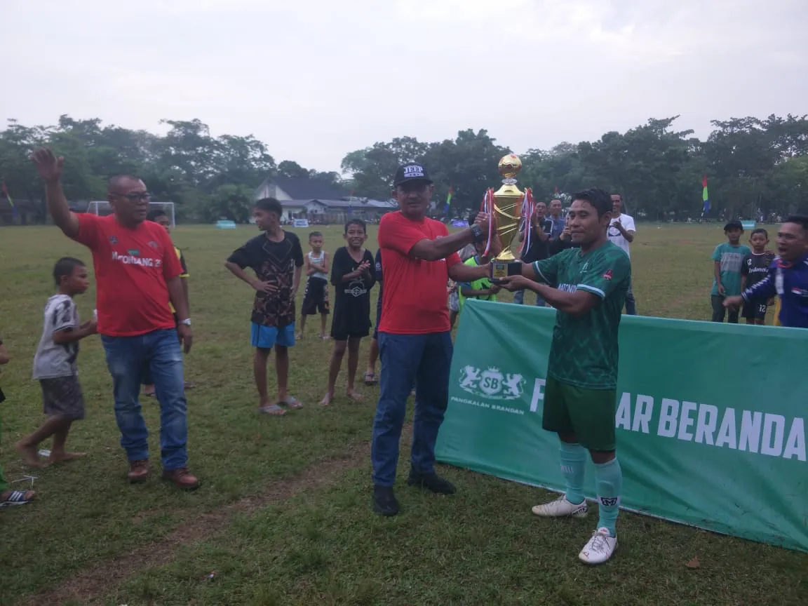 Sinar Brandan Kampiun