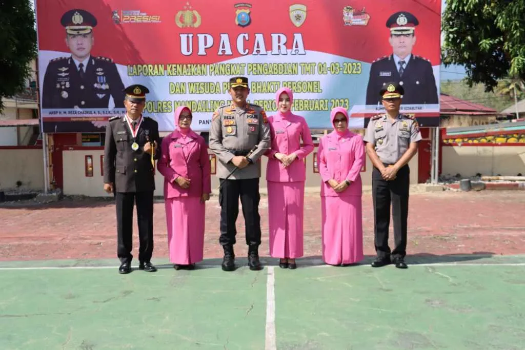 Kasat Binmas Purnabakti, Kapolsek Panyabungan Selatan Naik Pangkat