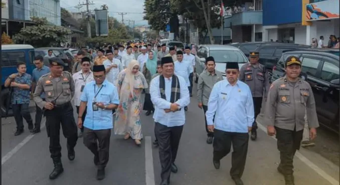 Wali Kota Lepas Pawai Ta'aruf MTQN ke-XXII Tingkat Kota P.Sidempuan