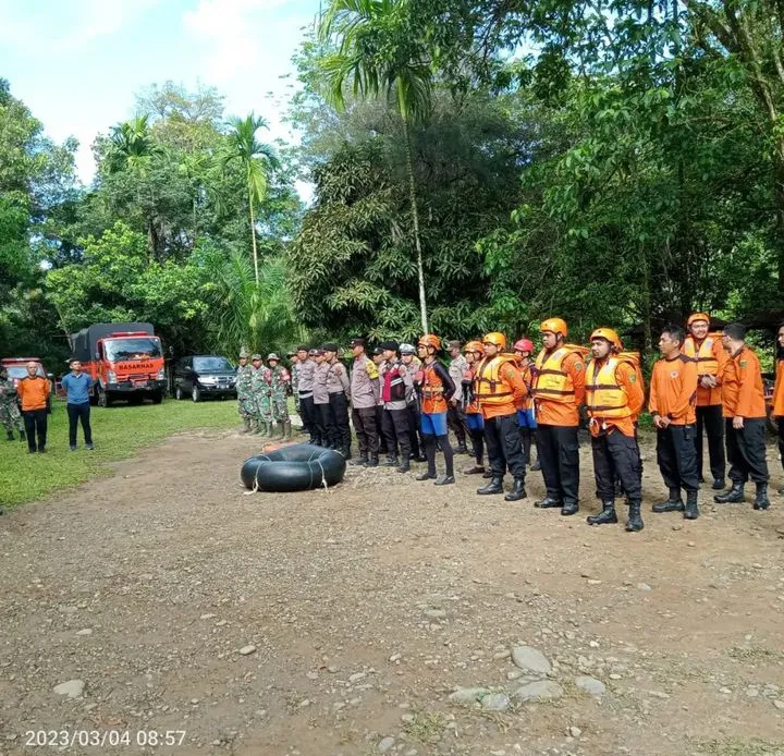 Satu Santri Hanyut Belum Ditemukan, Personil Gabungan Lanjutkan Pencarian