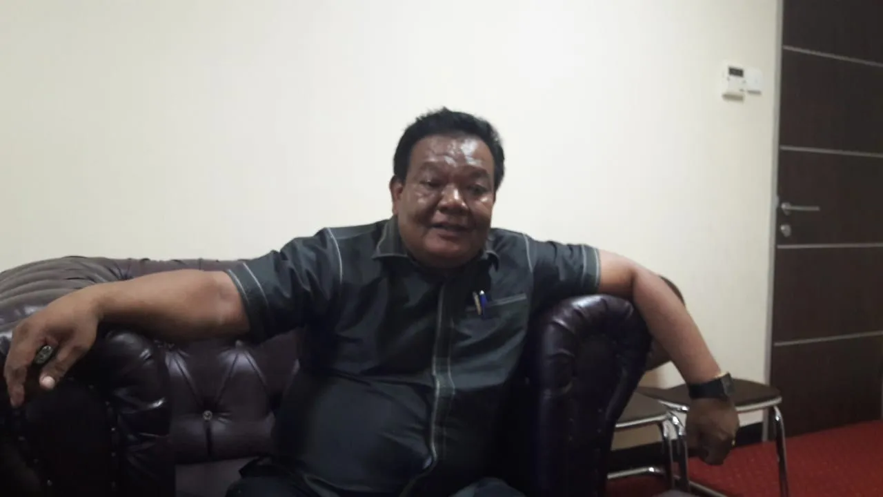 Daniel Pinem : "Dinas PU segera  Perbaiki" Jalan Luku I