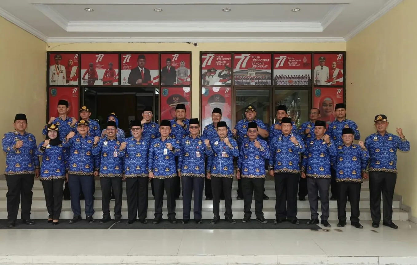 Pemkap Paluta Laksanakan Upacara HKN