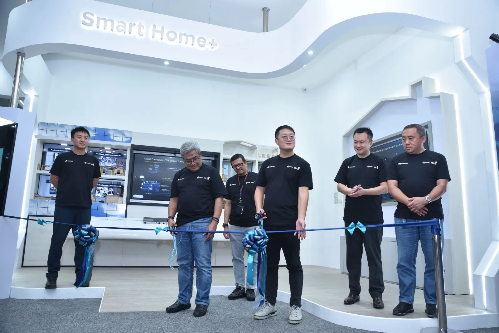 Telkom-ITDRI dan Huawei Luncurkan Interplay Smart Home+ di Innovation Center