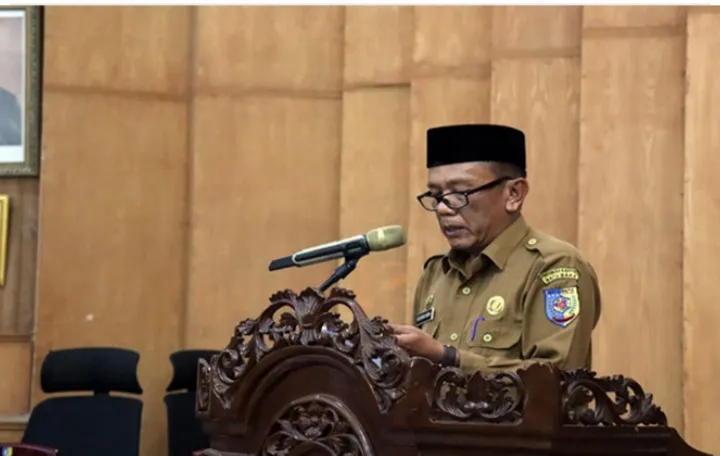 Bupati Batu Bara Sampaikan Jawaban 2 Ranpeda Fraksi
