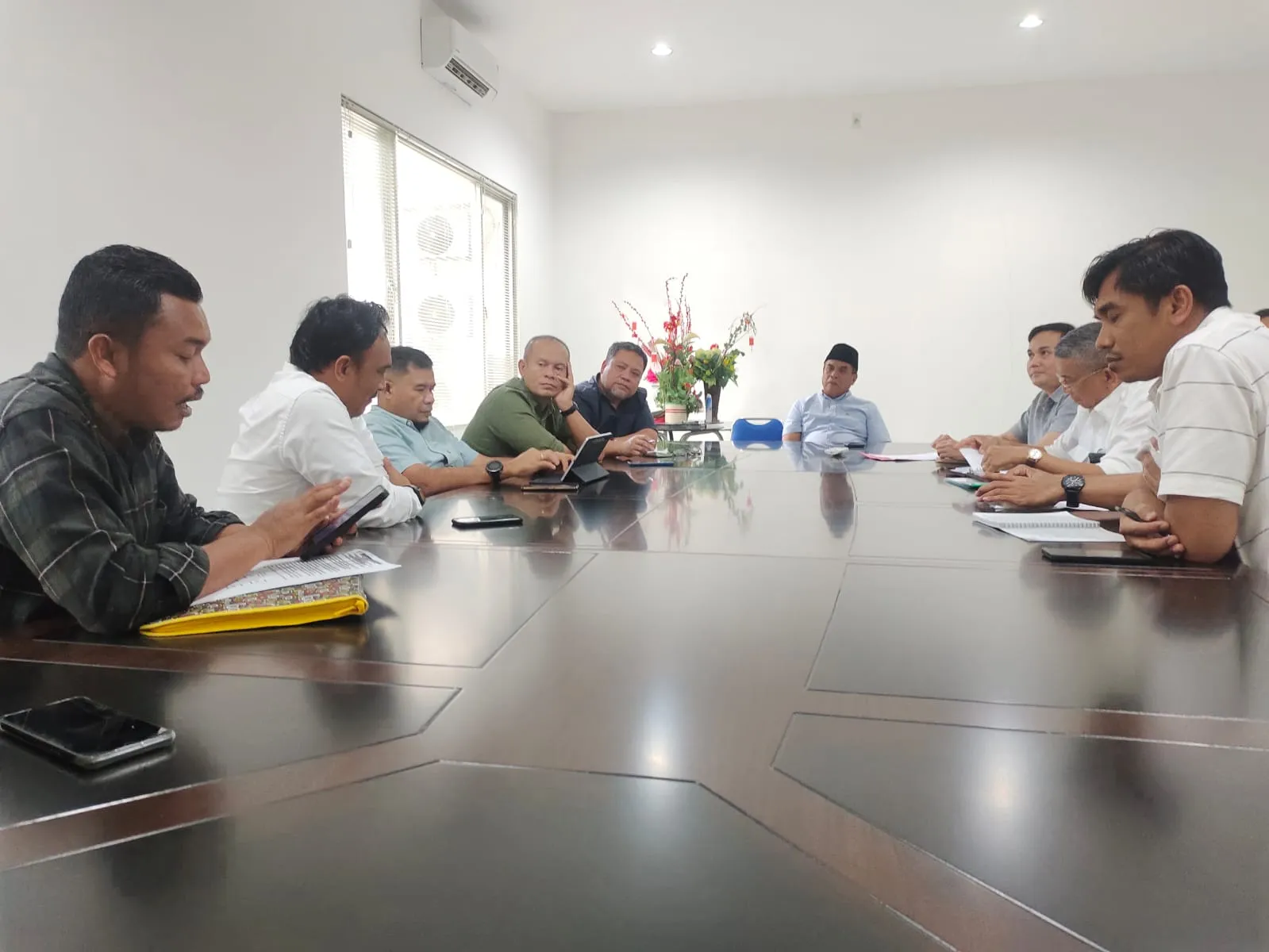 Pertemuan Singkuang 1 Mencair, 100 Ha HGU dan 500 Ha Di Luar HGU