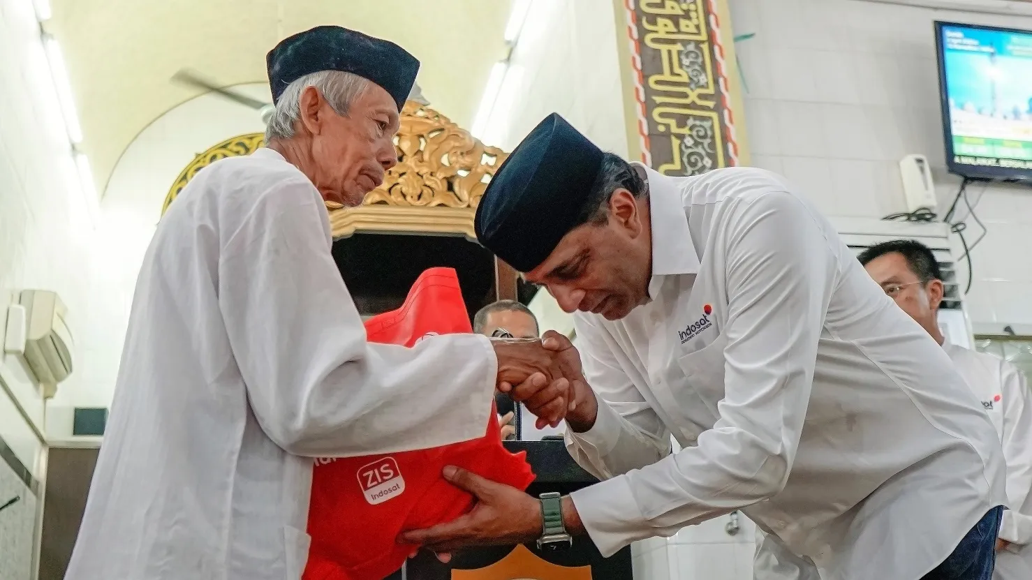 Indosat Salurkan Donasi 1.444 Marbot