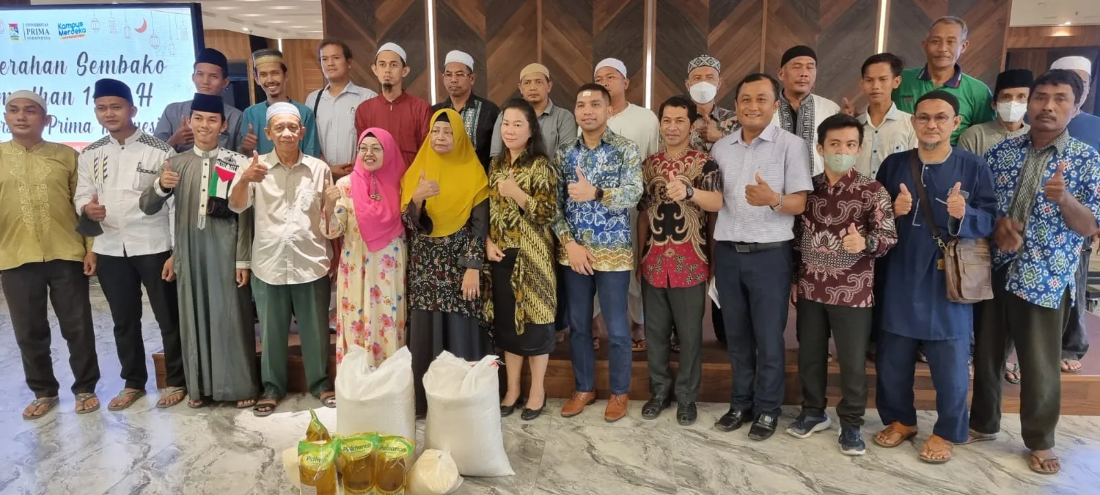 Unpri Berbagi Paket Sembako ke Panti Asuhan dan BKM