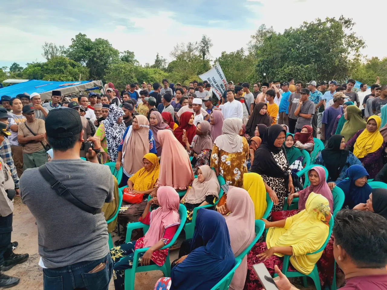Pemkab Tawarkan 200 Ha,  Warga Singkuang 1 Menolak