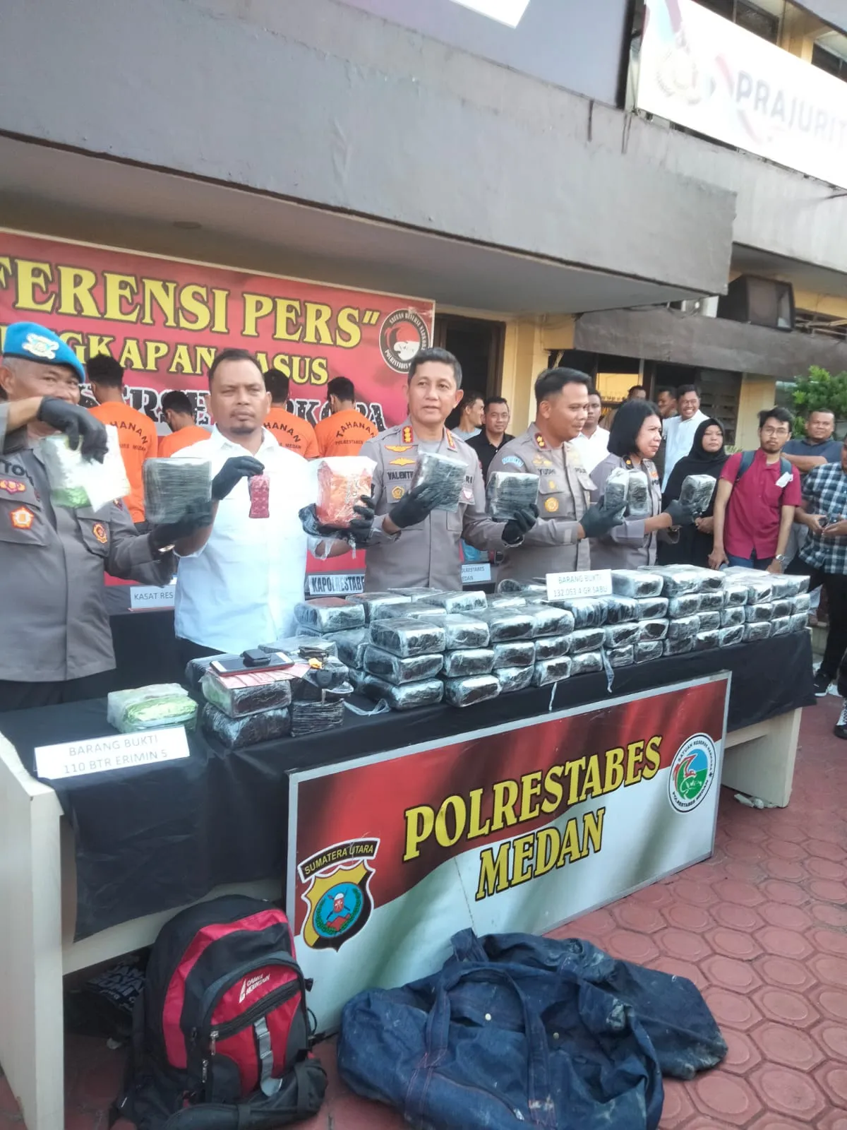 Polrestabes Medan  Sita 132 Kg Sabu Dan Tangkap 7 Pelaku