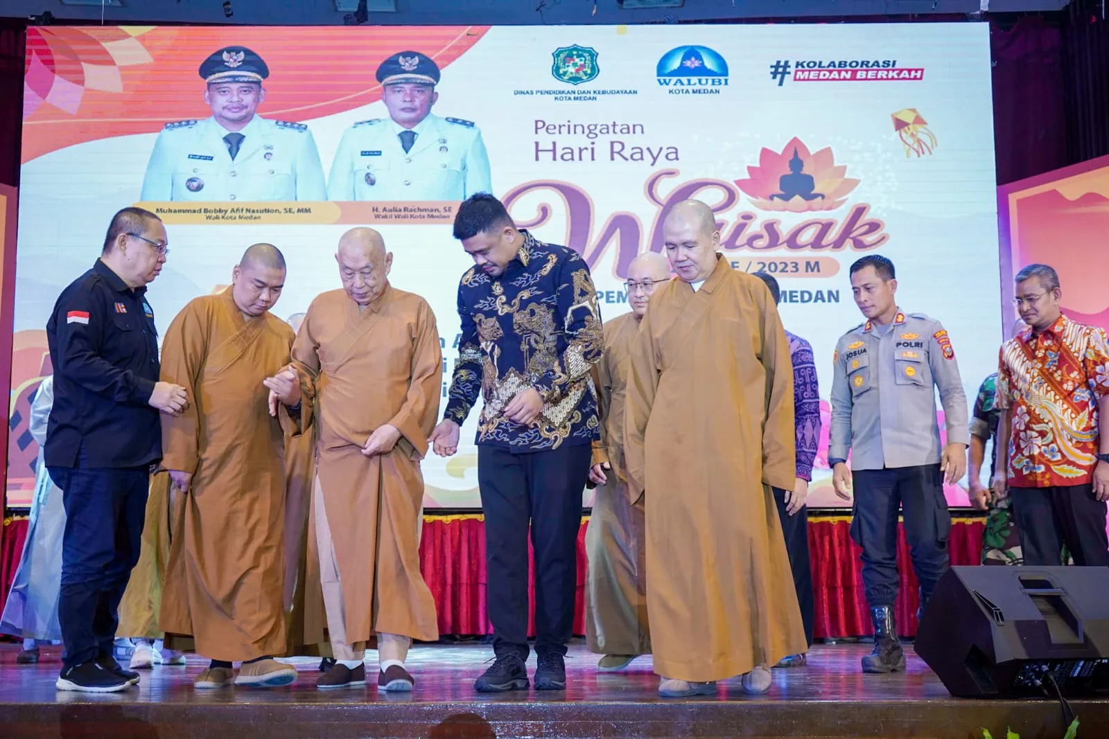 Bobby Ajak Umat Buddha Senantiasa Tanam Kebaikan