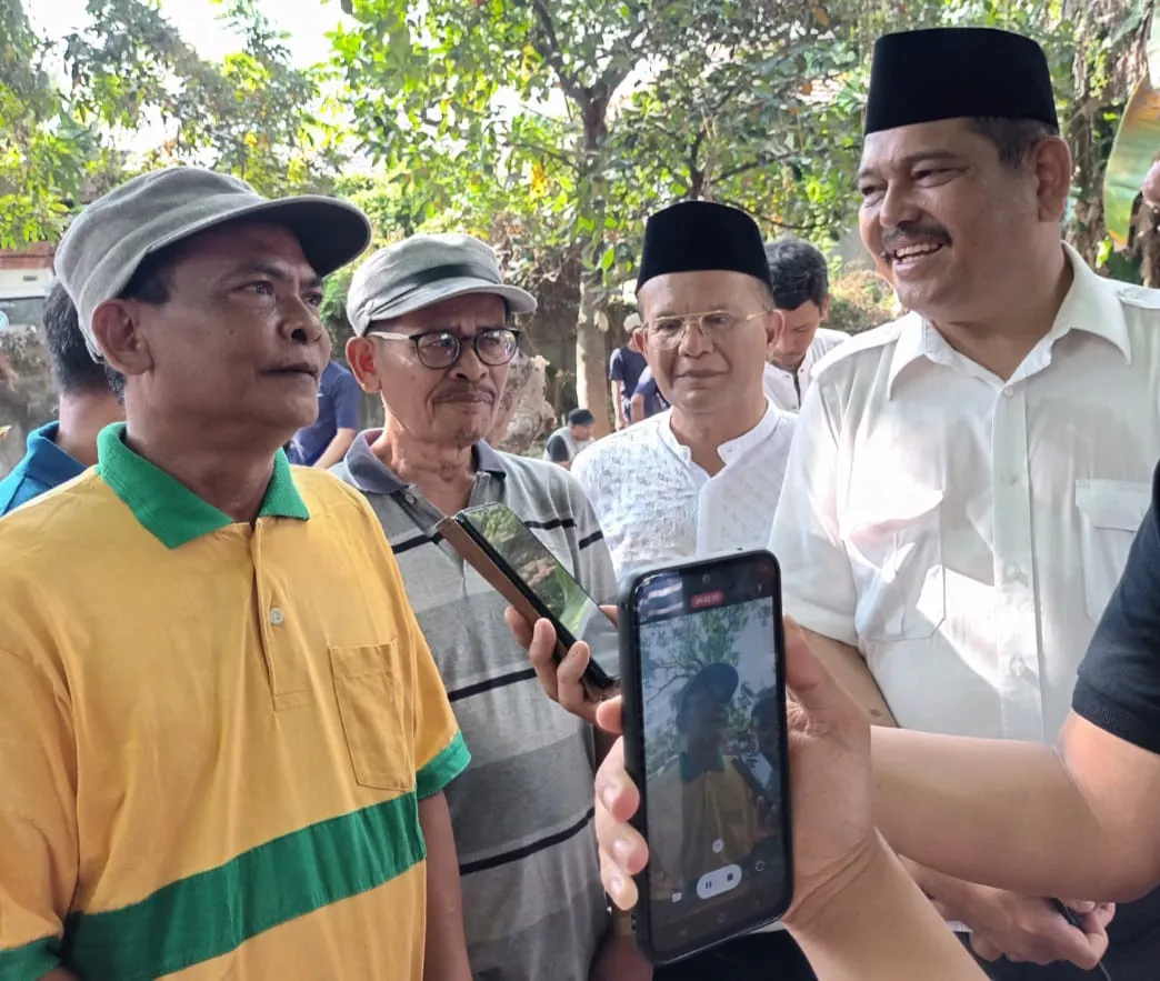 Wujud Berbagi dan Silaturahmi, USM Indonesia Serahkan Dua Hewan Kurban