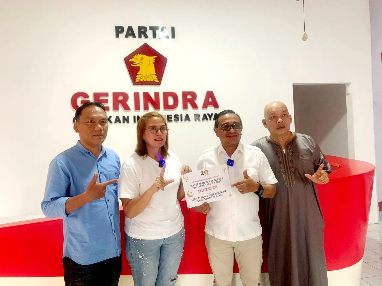 SMSI Terima 2 Hewan Kurban Kambing dari Gerindra Sumut