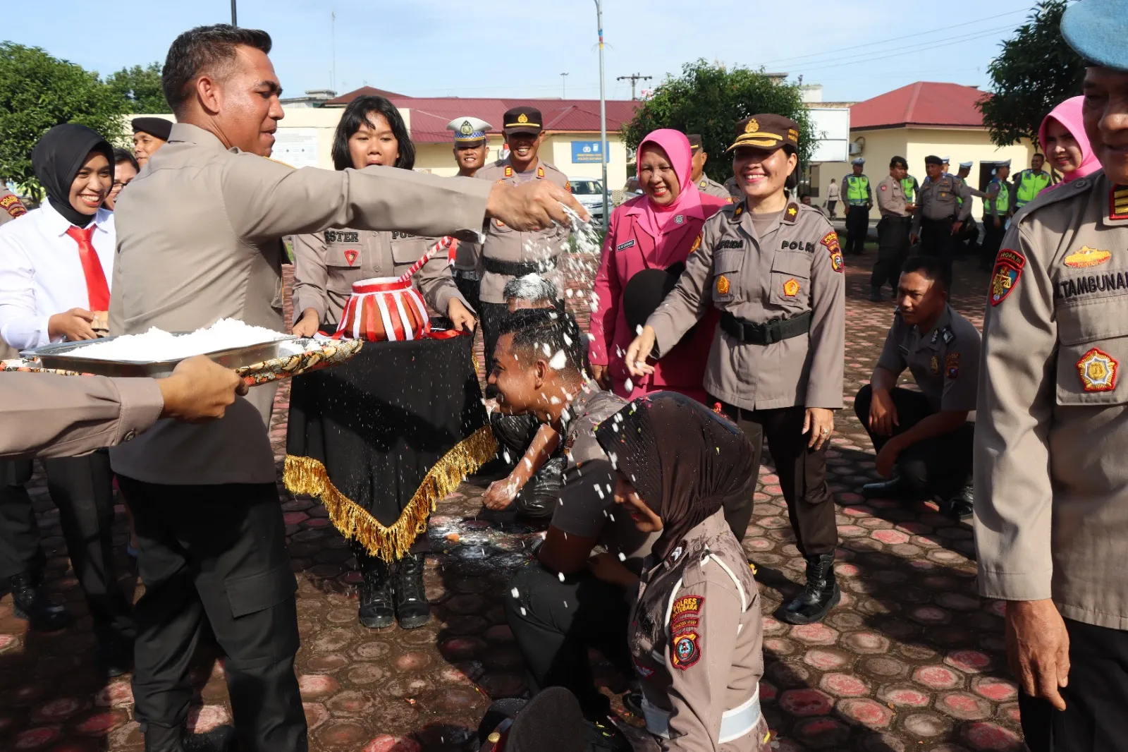 18 Personil Polres Batu Bara Naik Pangkat