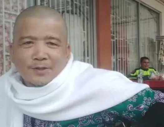 Jamaah Haji Madina Salat Magrib Di Masjid Agung Nur Ala Nur