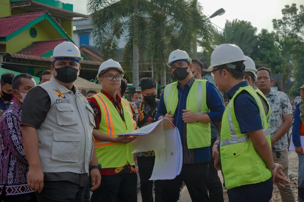 Bobby Bangun Kolaborasi Dengan  Stakeholder Terkait Atasi Banjir