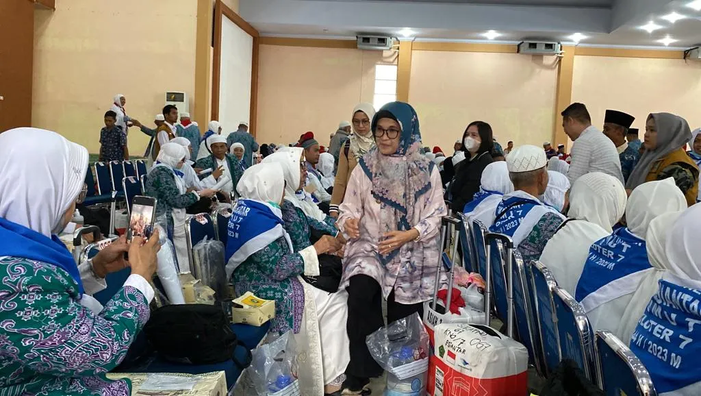 Wali Kota Siantar Jemput Jamaah Haji Kloter 7 di Asrama Haji