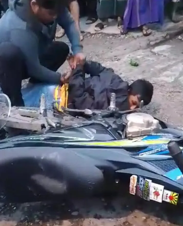 Viral Di Panyabungan, Tangan Diikat Di Jalan Raya Diduga Bawa Ganja