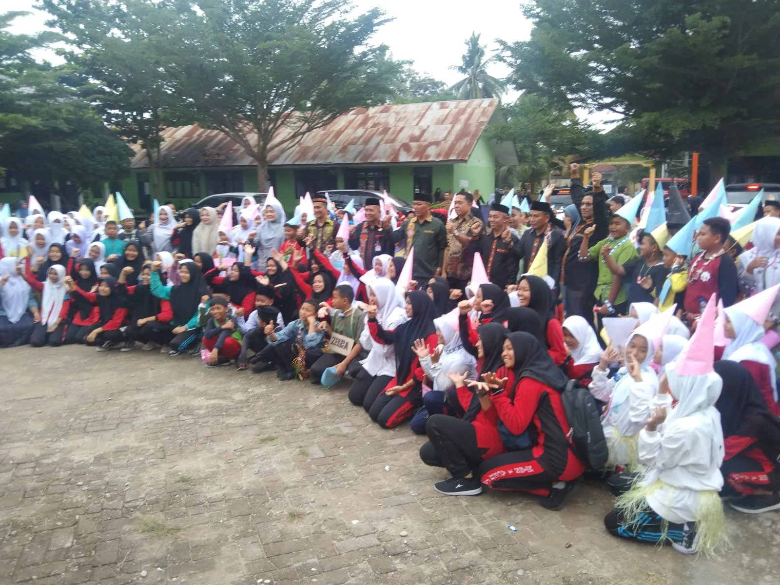 Jaga Kebersihan dan Jalin Silaturrahmi