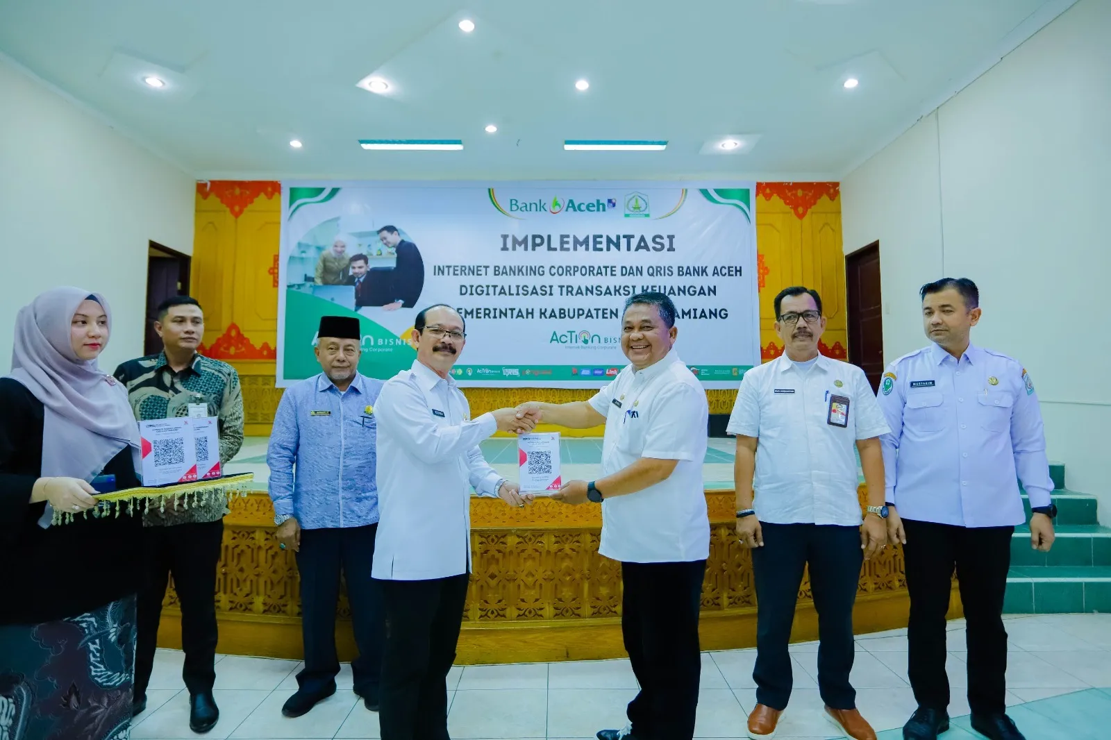 Layanan IBC Dan QRIS Mudahkan Transaksi Keuangan