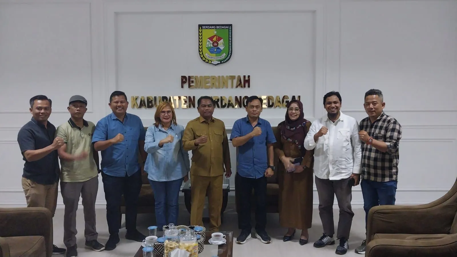 Bupati Sergai Apresiasi Peluncuran  Buku Ekspedisi Kaldera Toba SMSI