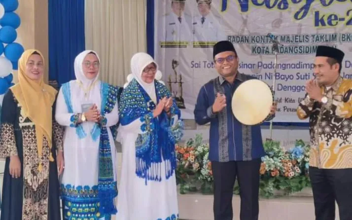 Setdako Buka Festival Nasyid BKMT Tingkat Kota Padangsidimpuan