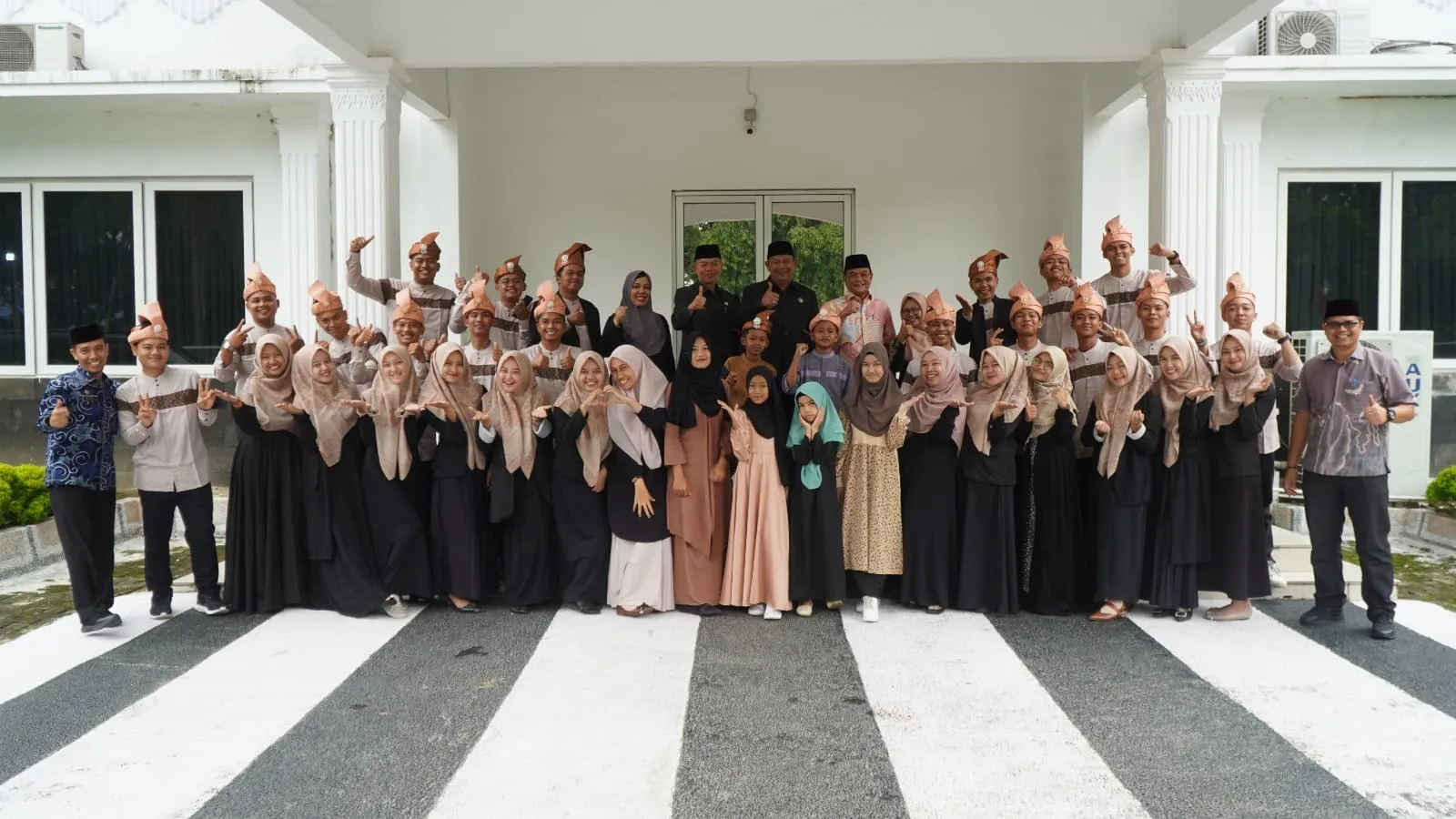 Plt Bupati Lepas Kafilah Qasidah Langkat