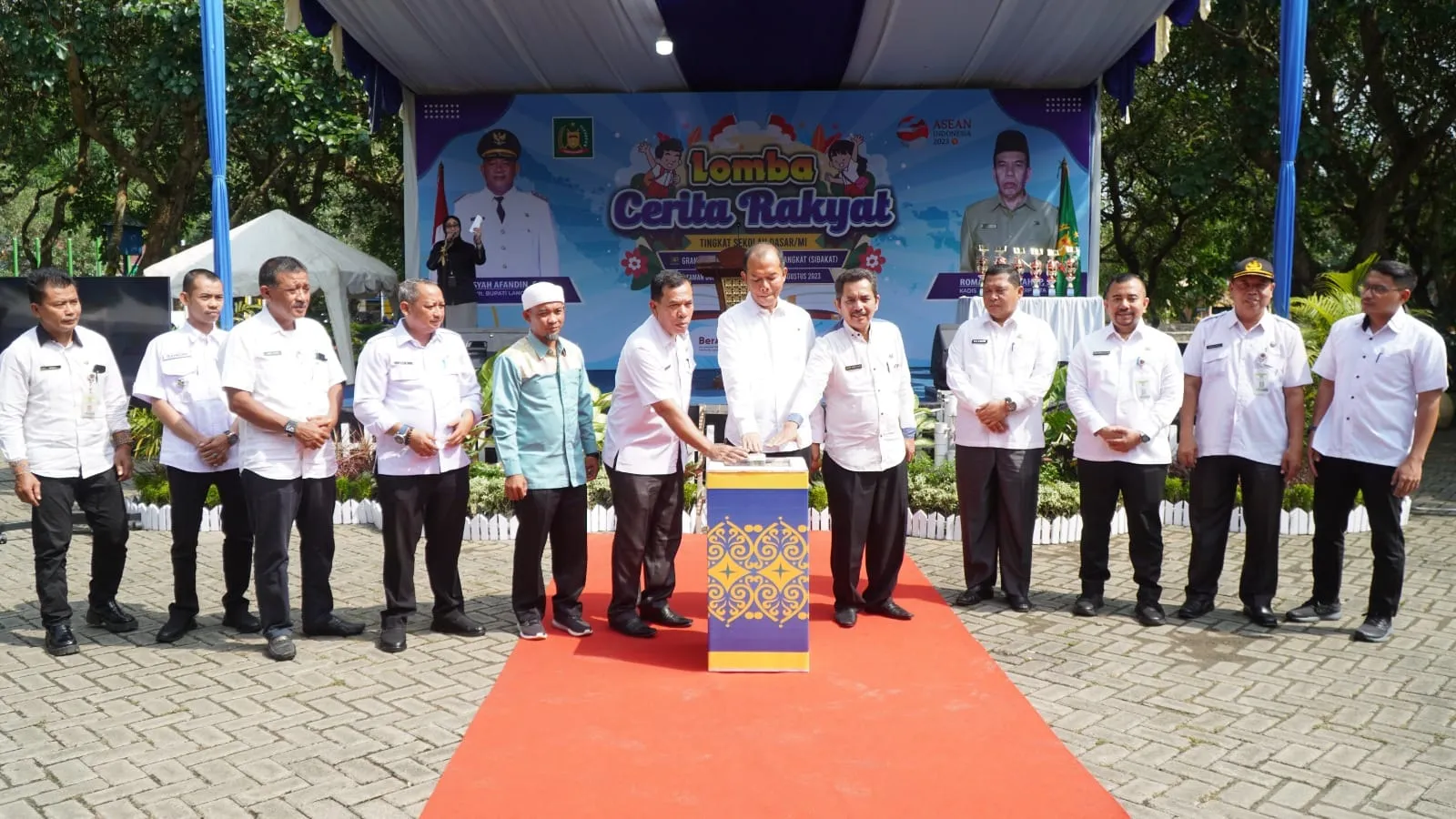 Dinas Perpustakaan Gelar Cerita Rakyat dan Launching Aplikasi SIBAKAT