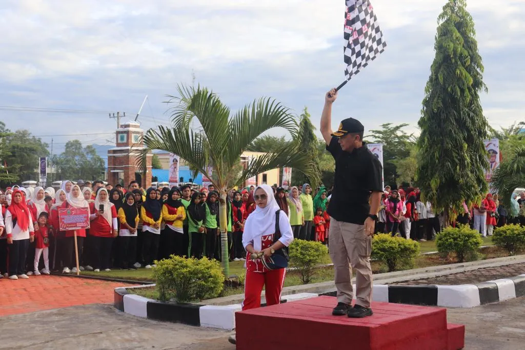 Sambut Hut Ke 78 RI, Paluta Gelar Jalan Santai.