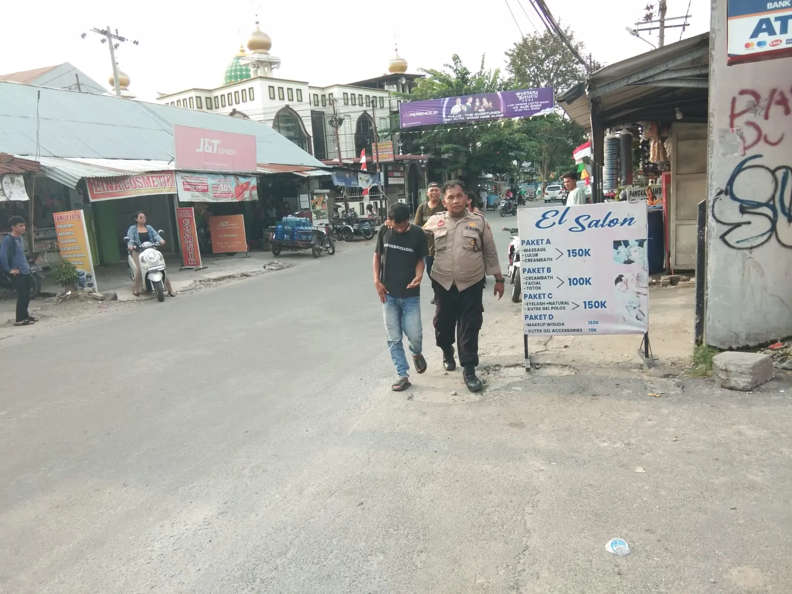 Tiga Juri Parkir Liar di Jalan Darussalam Diamankan